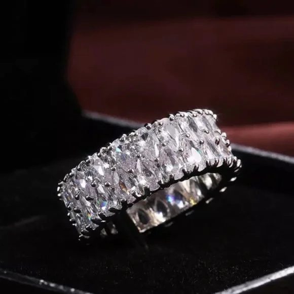 NEW 925 STERLING SILVER ETERNITY DIAMOND BAND RING, BEAUTIFUL RING, SHINY RING - Picture 4 of 6